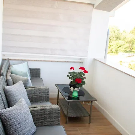 Sunny Oasis Apartament Marčelji