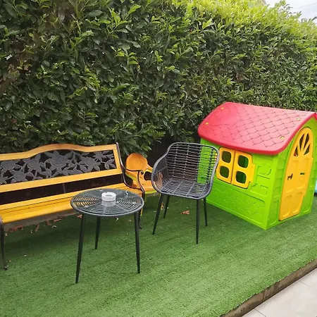Sunny Oasis Apartament